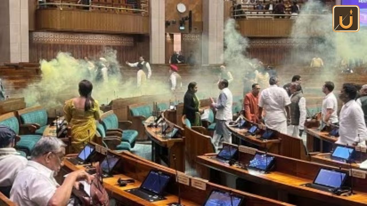 Usthadian Academy / Indian Parliament Face Security Breach ‘Intruders Throw Smoke Bombs’ At MPs | 14 dec 2023 Usthadian Academy / Indian Parliament Face Security Breach ‘Intruders Throw Smoke Bombs’ At MPs